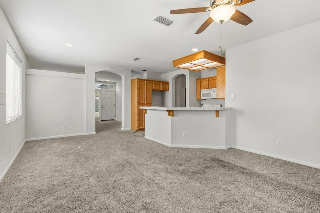 7144 Ryan Taylor Way, Citrus Heights