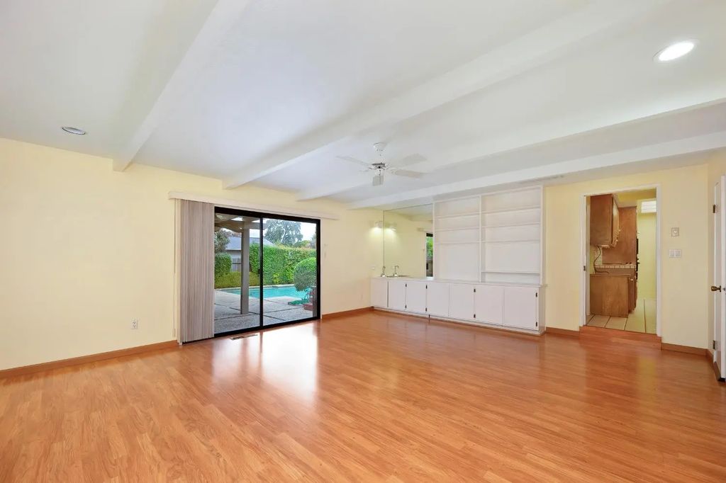 6333 Meadowvista Drive, Carmichael