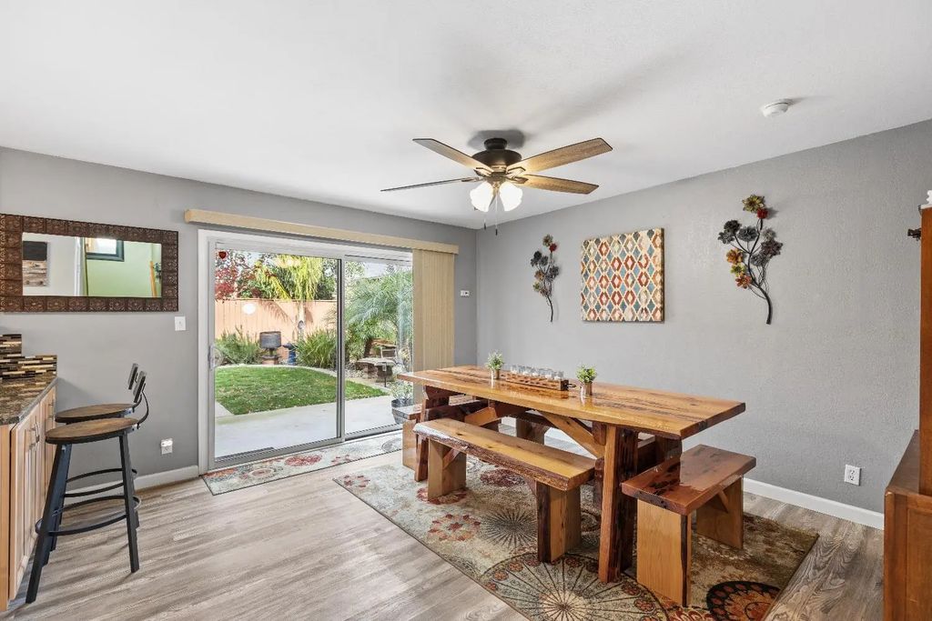 4979 Hillridge Way, Fair Oaks