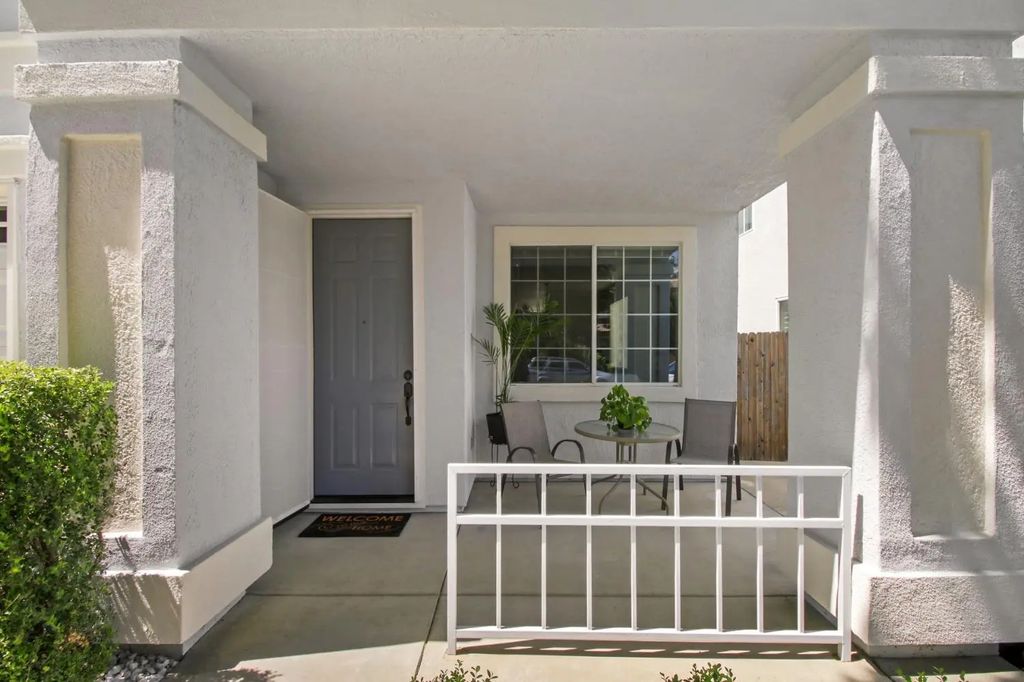 11568 Pyrites Court, Gold River