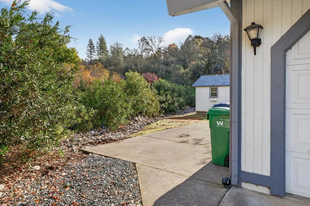 23579 Acacia Court, Auburn