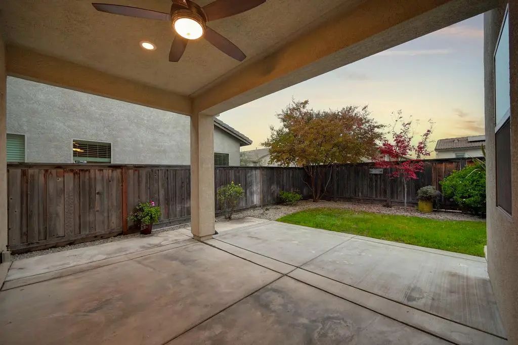 8486 Belcastel Way, Fair Oaks