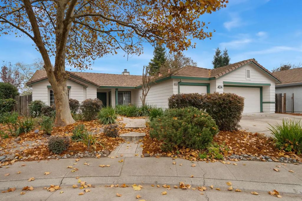404 Pine Hearst Court, Roseville