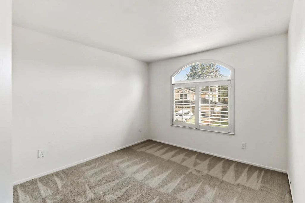 8501 Forsythia Way, Antelope