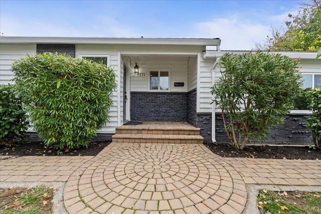 8771 Corinne Drive, Orangevale