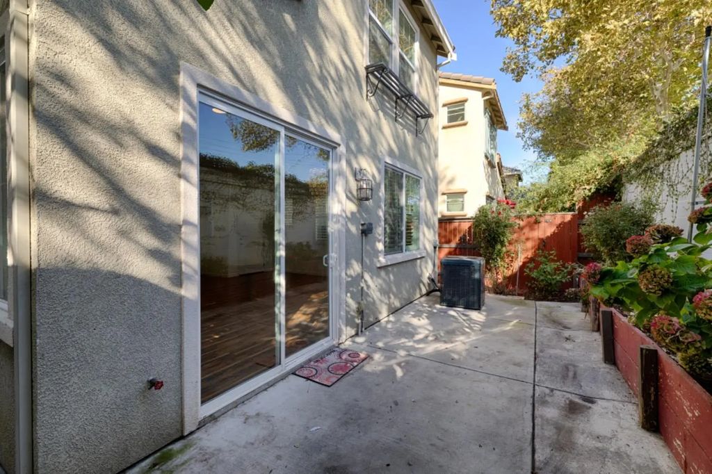 1400 Impressionist Loop, Roseville