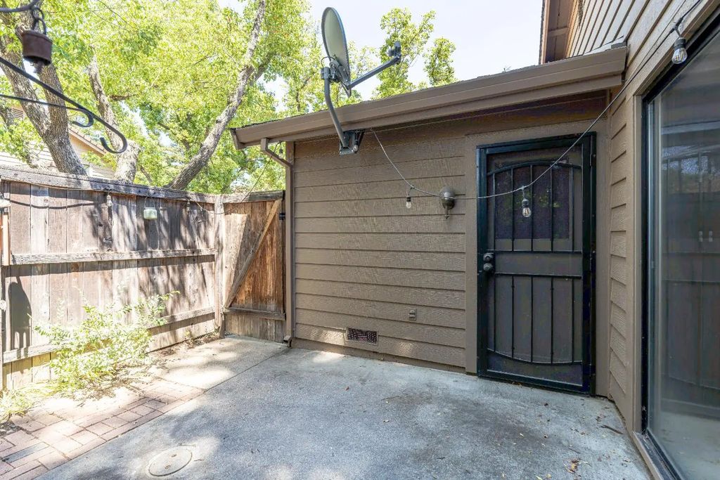 8140 Maderia Port Lane, Fair Oaks