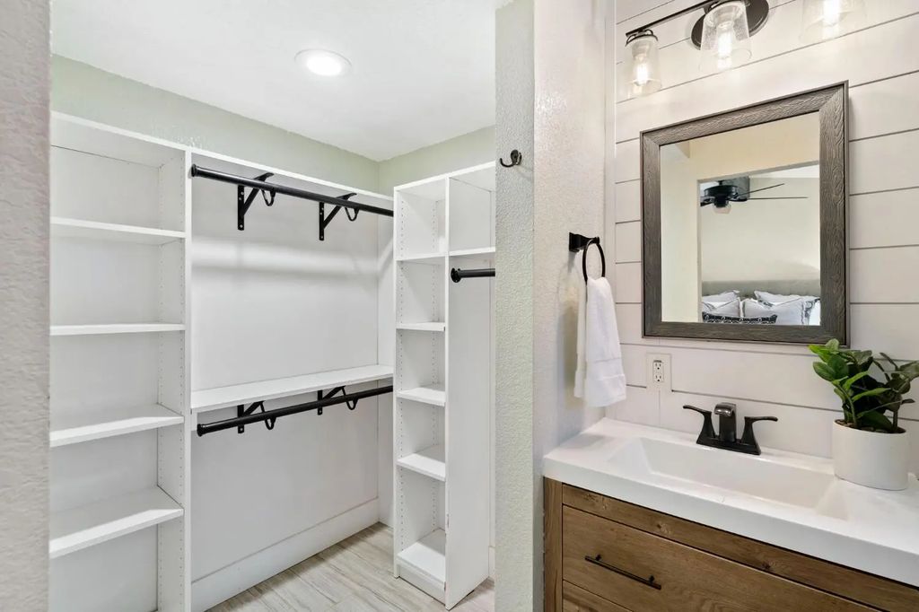 313 Brookwood Road, Roseville