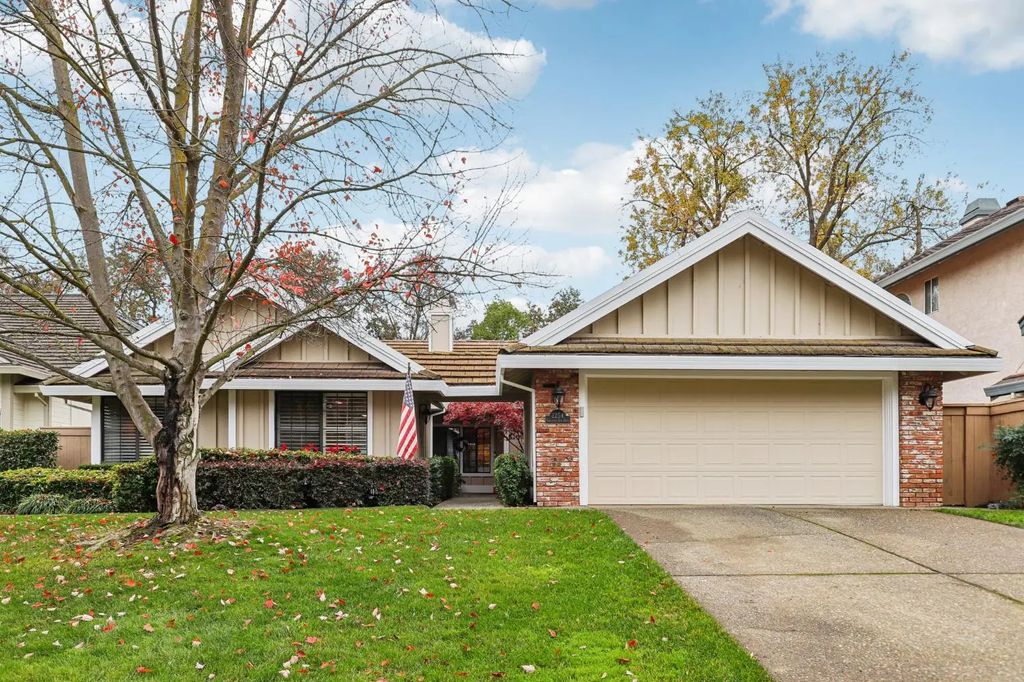 2254 Newcastle Gap Drive, Gold River
