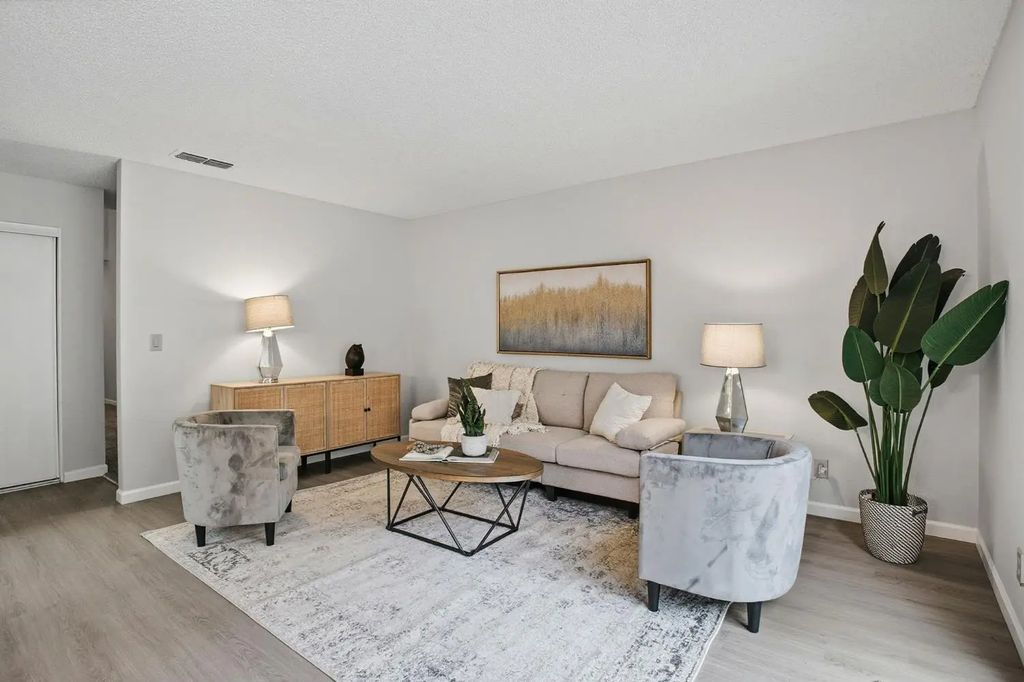 8225 Foxfire Drive, Orangevale