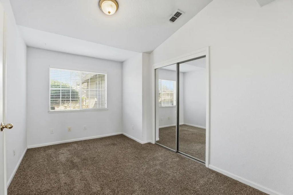 8657 Meandering Way, Antelope