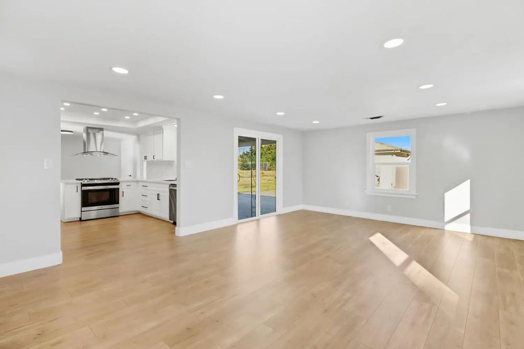 3912 Bryan Way, Carmichael