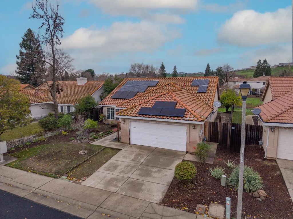 5030 Charter Road, Rocklin