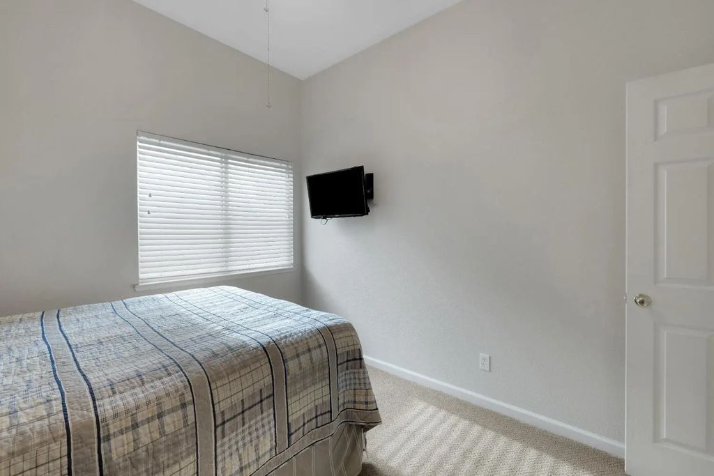 1289 Canevari Drive, Roseville