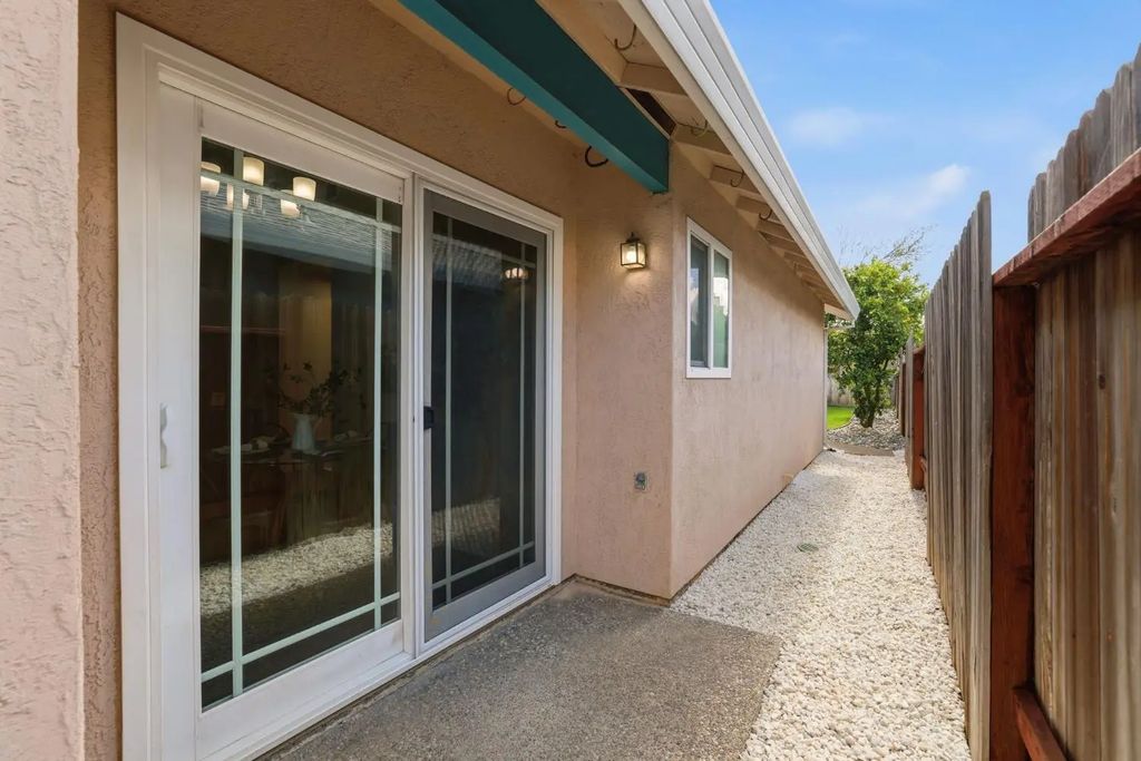1319 Chignahuapan Way, Roseville