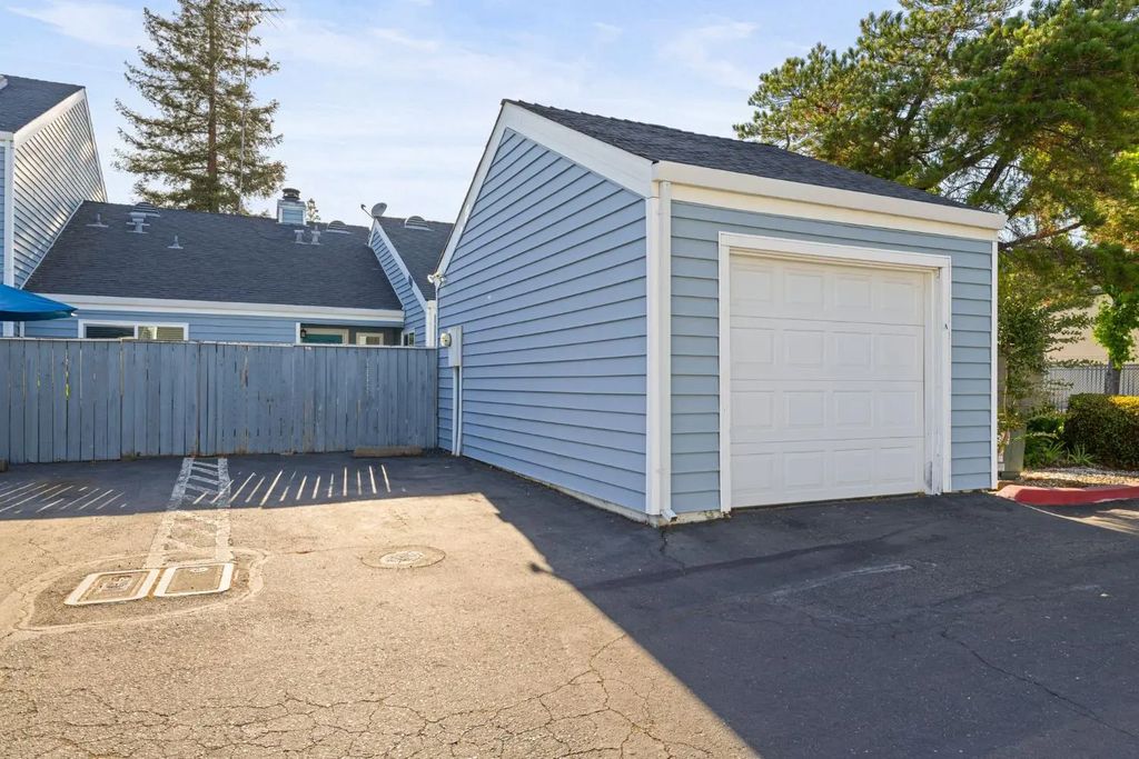 5943 Main Avenue A, Orangevale