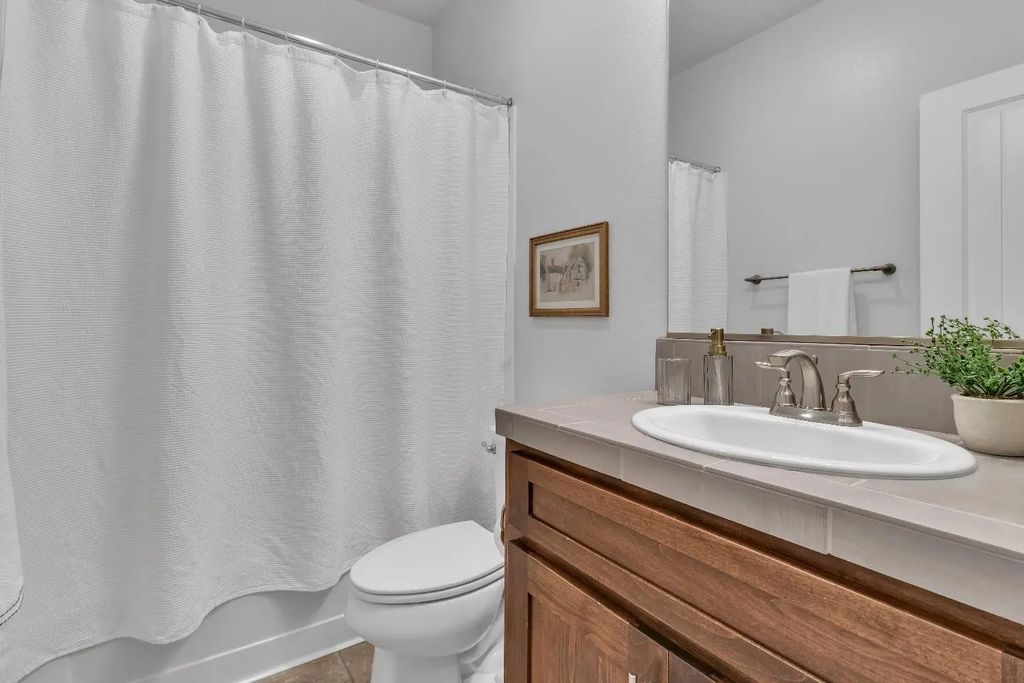 4319 Grand Prix Loop, Rocklin