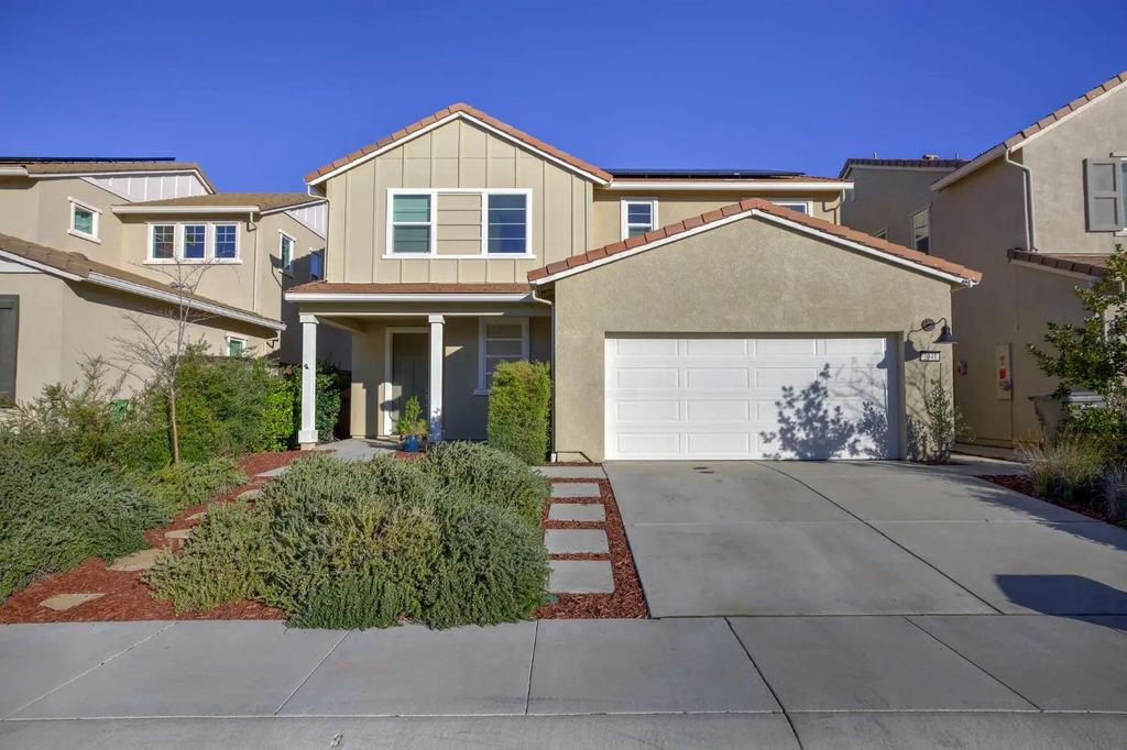 2041 Milky Way Cir, Roseville