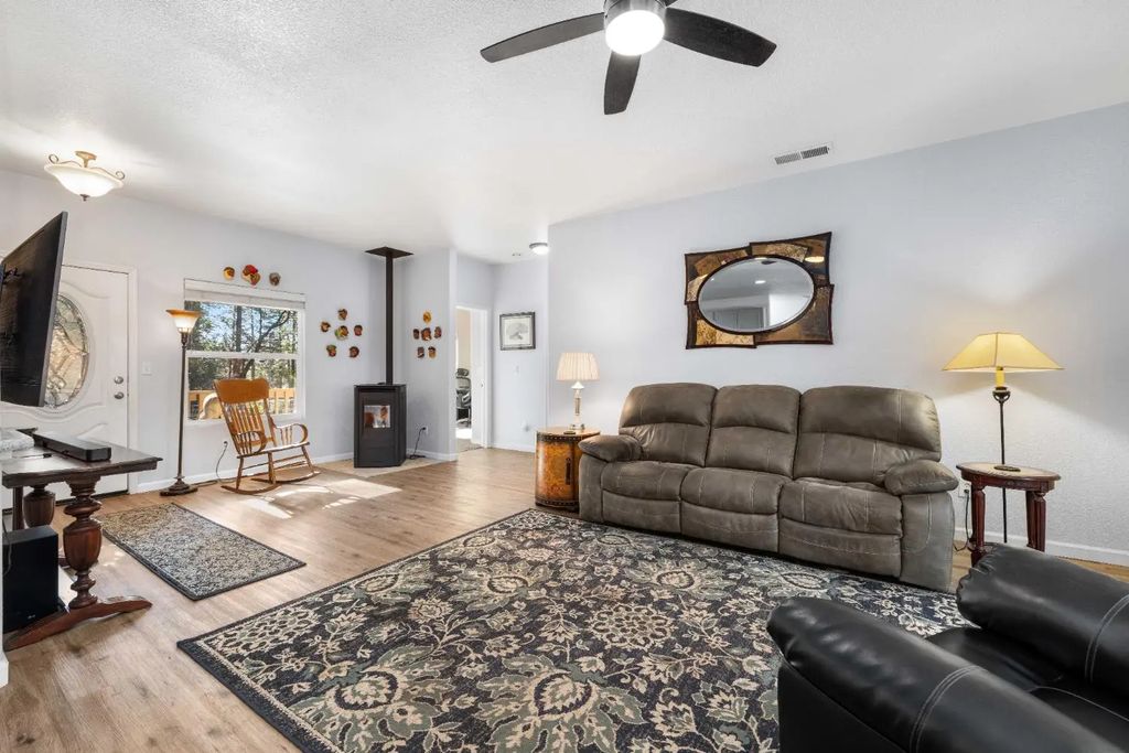 6843 Log Cabin Lane, Placerville