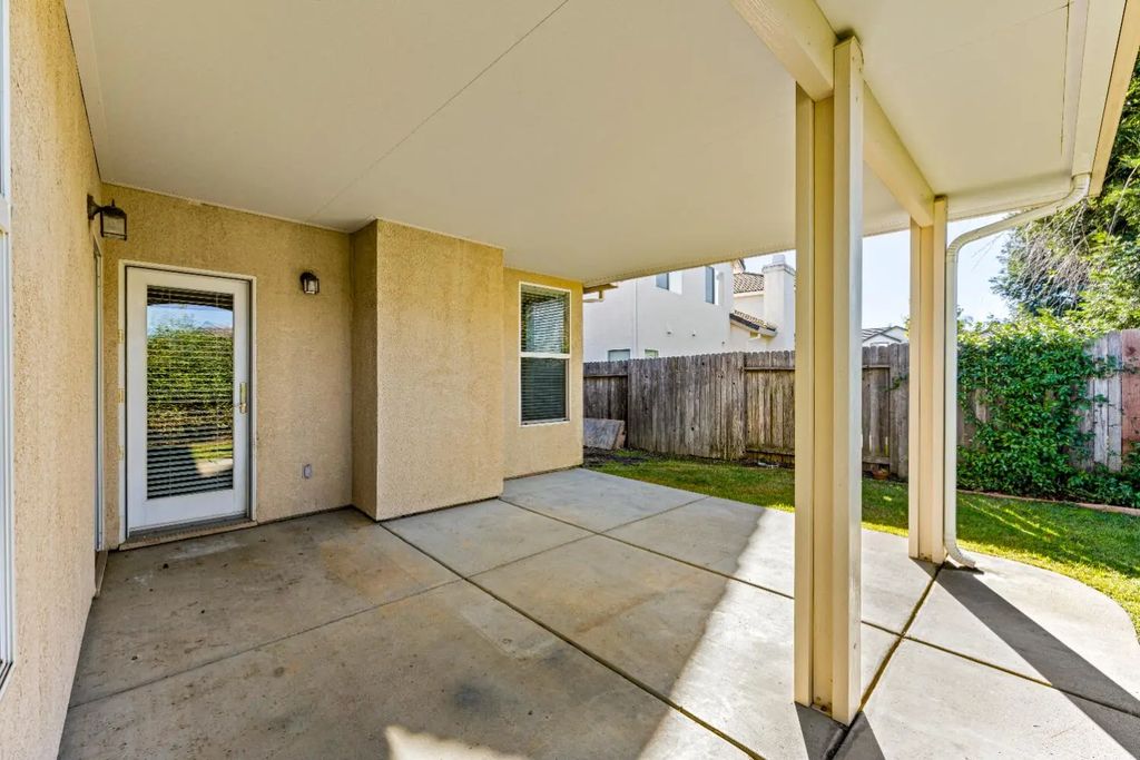 1863 Ravenna Way, Roseville