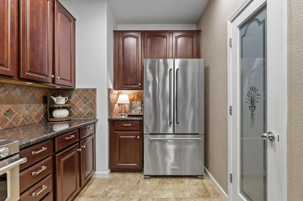 1107 Hudson Circle, Lincoln
