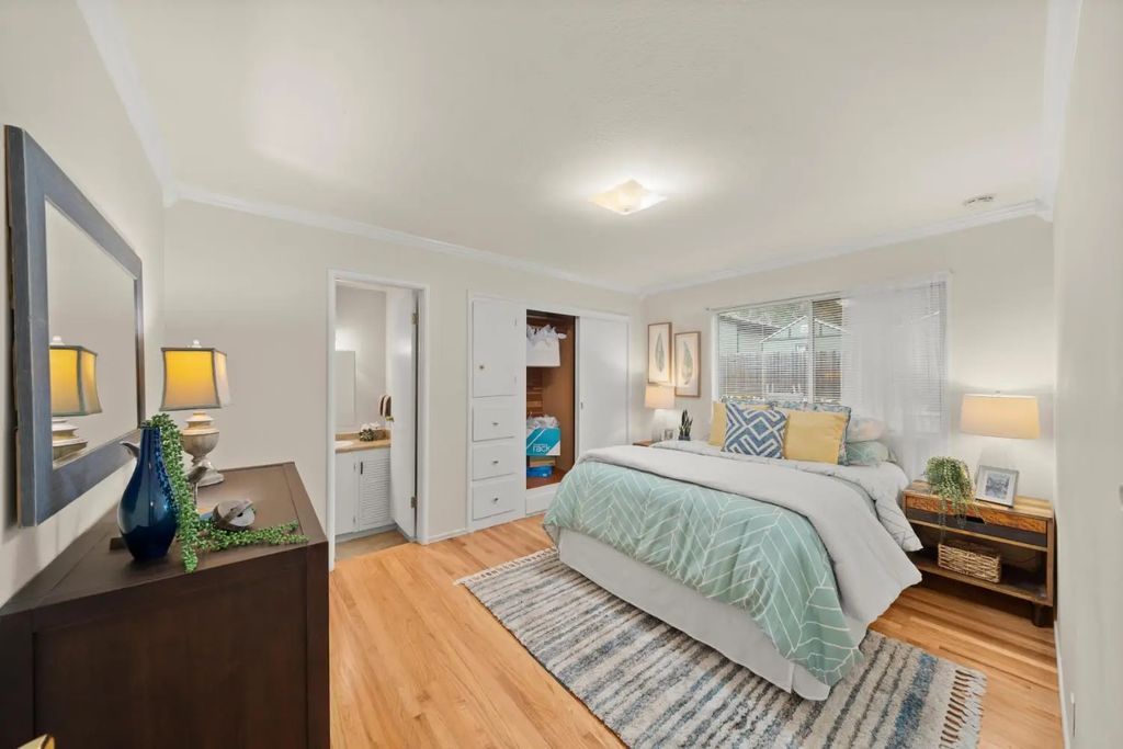 180 Recreation Drive, Auburn