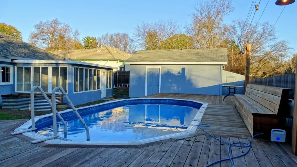 9256 Floyd, Orangevale