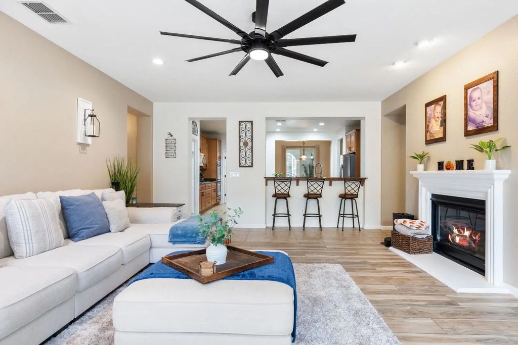 1408 Seymour Circle, Lincoln