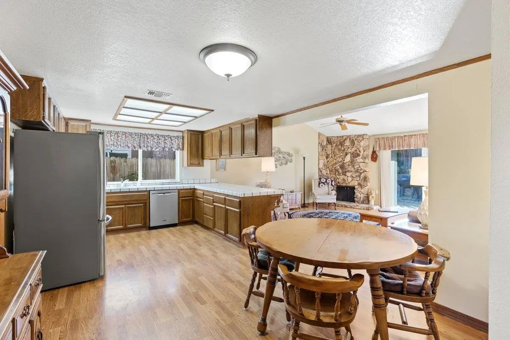 7029 Amberwick Way, Citrus Heights