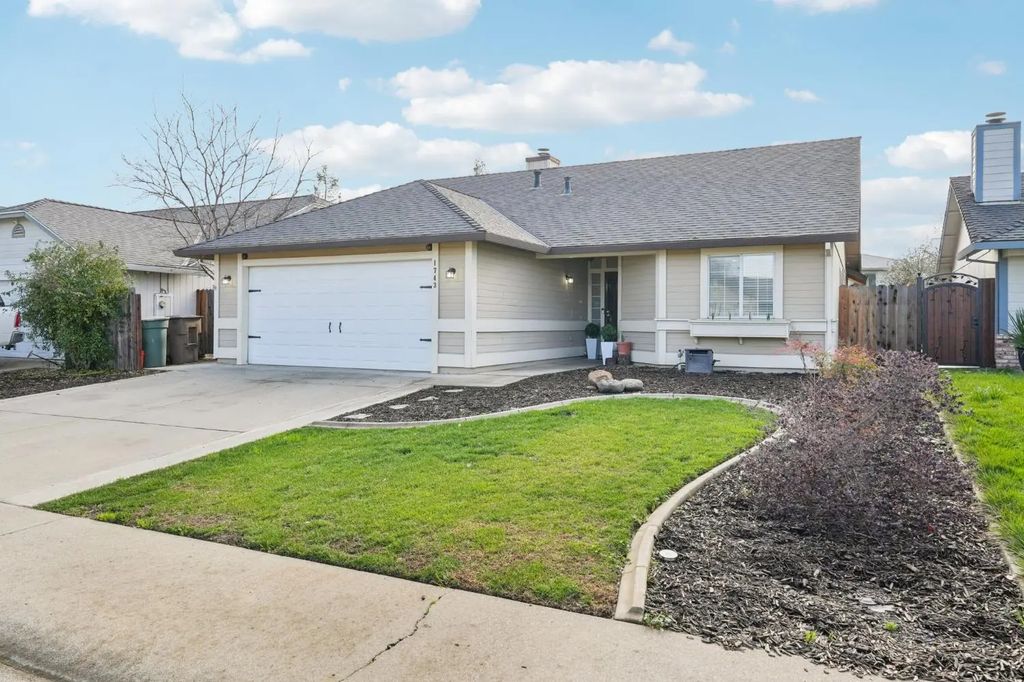 1743 Laehr Drive, Lincoln