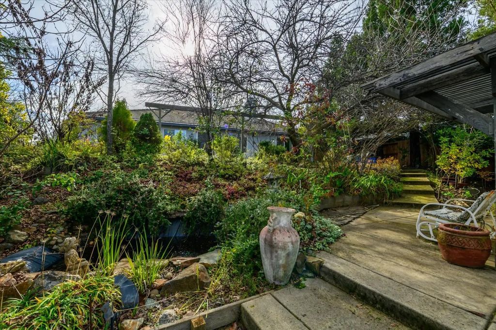 421 Ashland Court, Shingle Springs