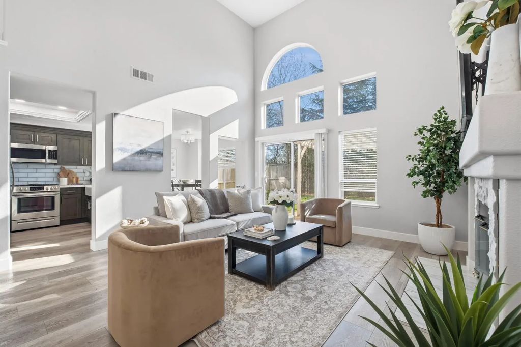 1548 Palatia Drive, Roseville