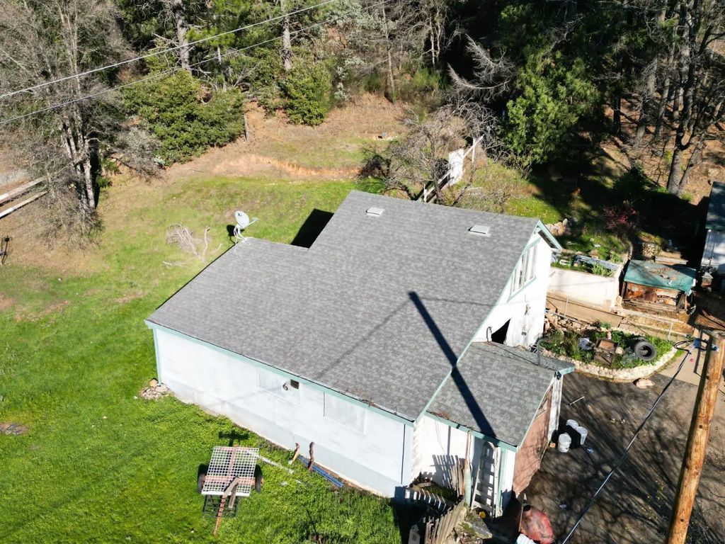 219 Hinchey Lane, Colfax