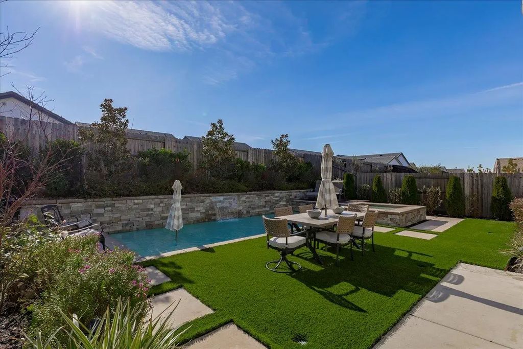 703 Coronado Court, Lincoln