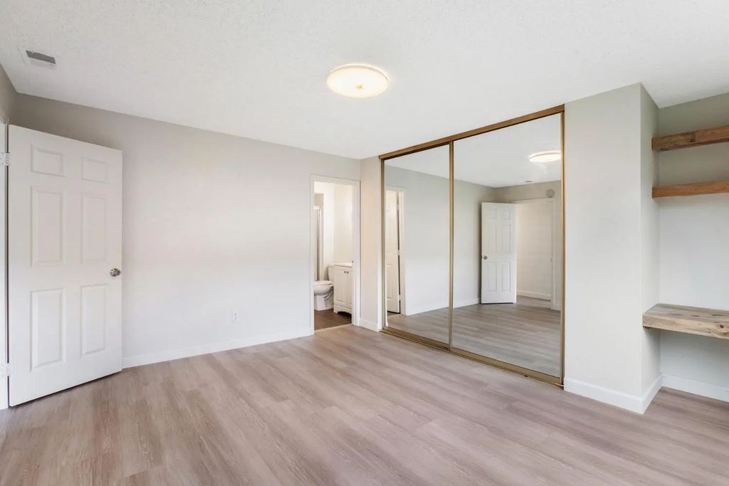 8355 Deville Oaks Way, Citrus Heights