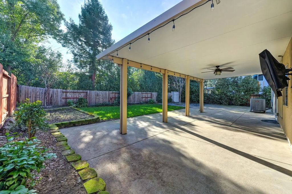 1908 Azalea Way, Rocklin