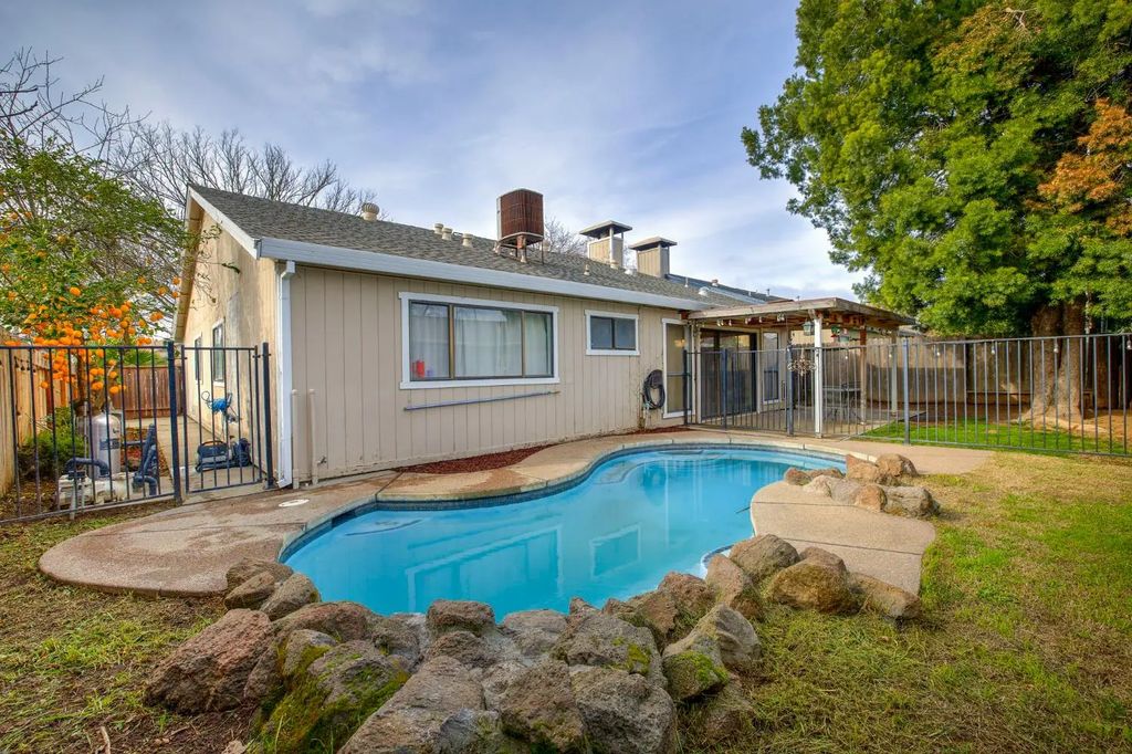 6648 Branchwater Way, Citrus Heights