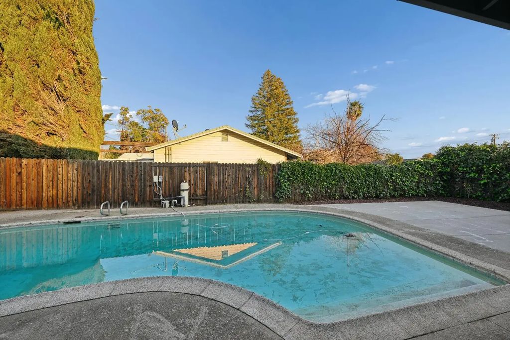 7423 Kingsmen Avenue, Citrus Heights