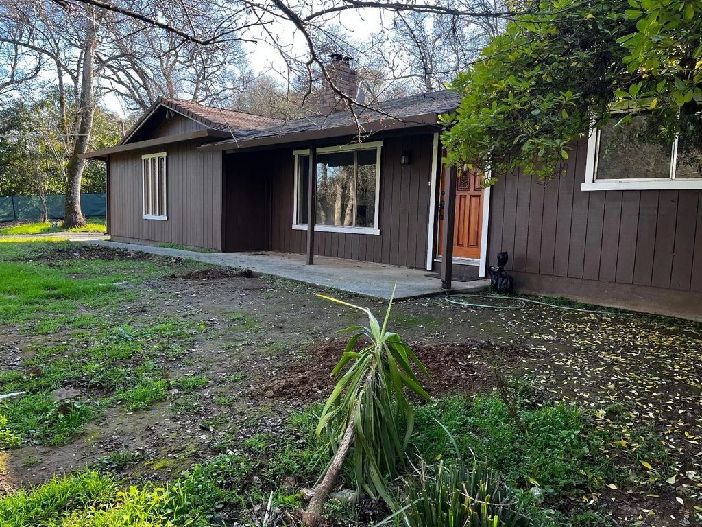 5575 Stanley Drive, Auburn