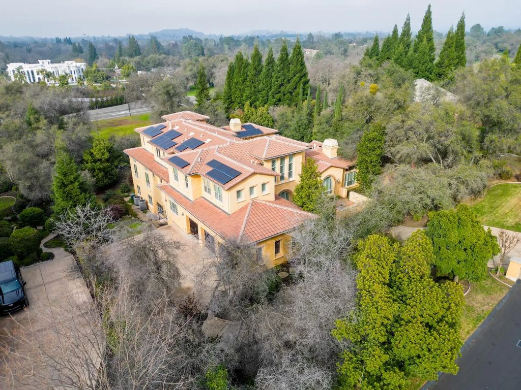8920 N Seville Circle, Granite Bay