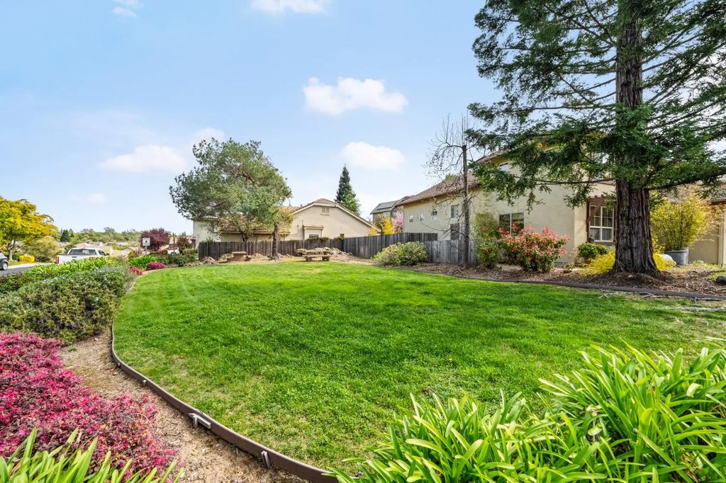 534 Sawka Drive, Auburn