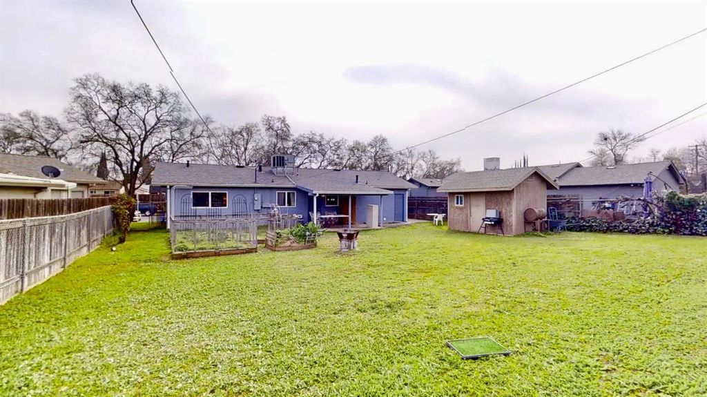 7353 Rollingwood Boulevard, Citrus Heights