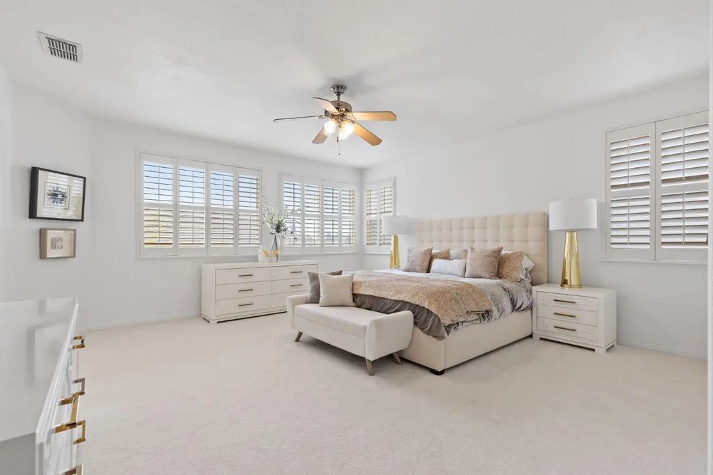 8105 Bauser Avenue, Roseville