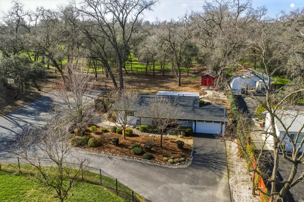 6338 Horseshoe Bar Road, Loomis