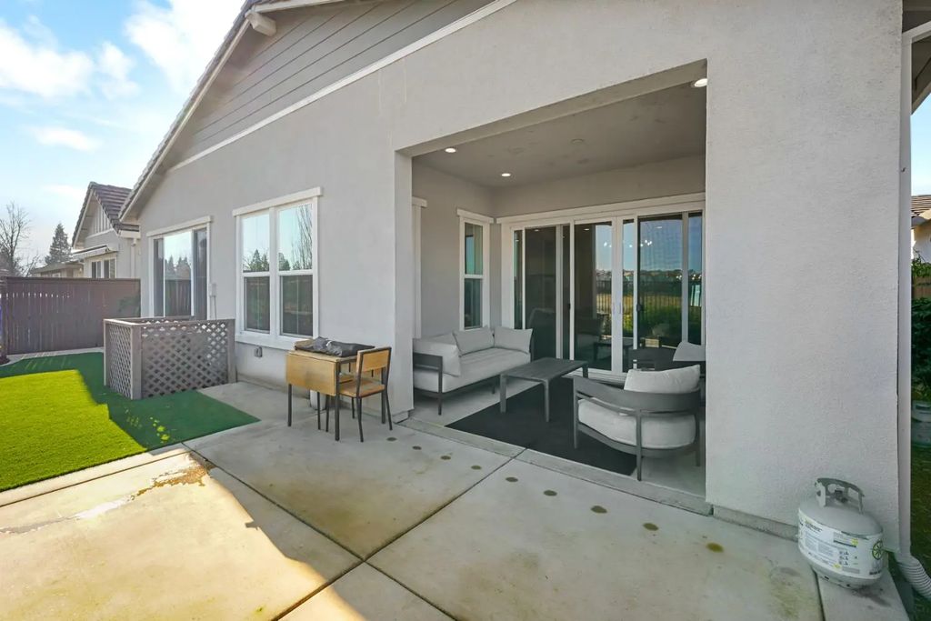 1131 Senegal, El Dorado Hills