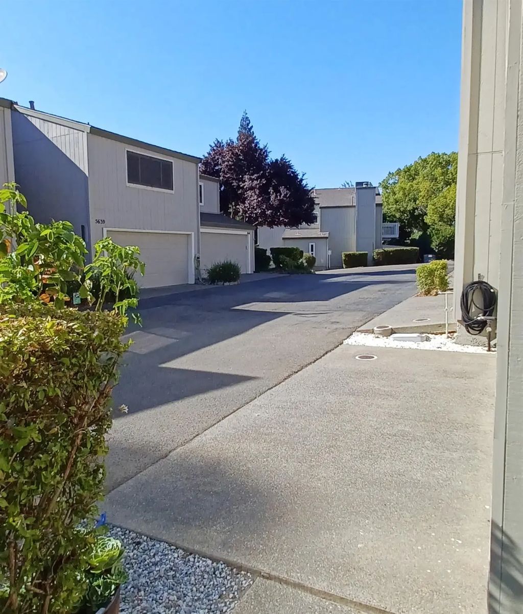5632 Albert Lane, Citrus Heights