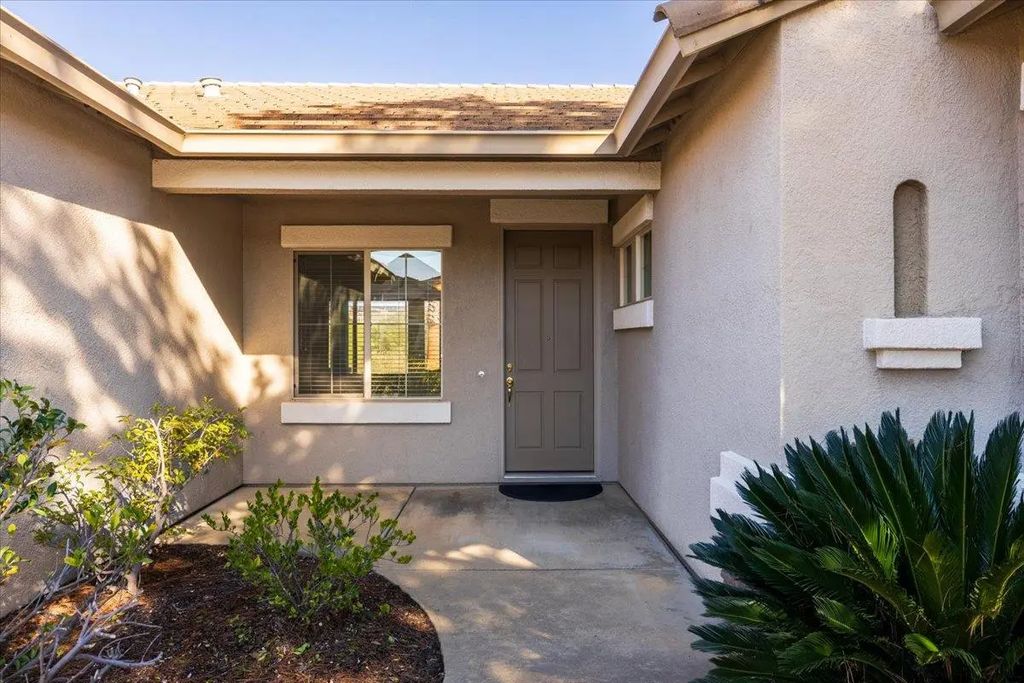 2332 Monument Drive, Lincoln