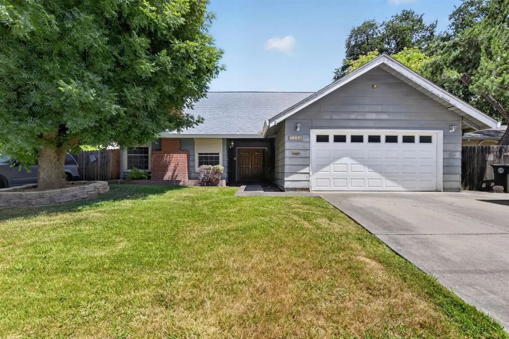 7124 Van Maren Lane, Citrus Heights