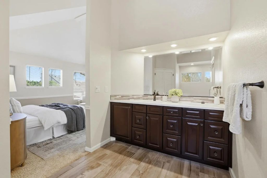 6013 Mcneely Way, Orangevale