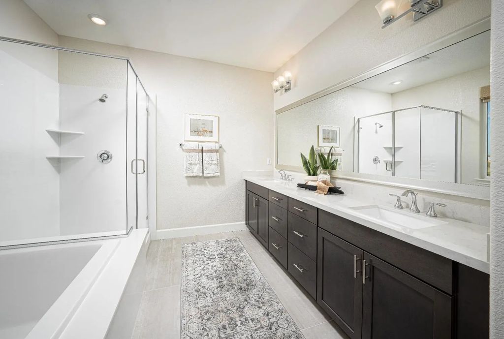 9089 Himalaya Way, Roseville